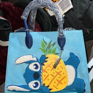 Loungefly Stitch cross body purse